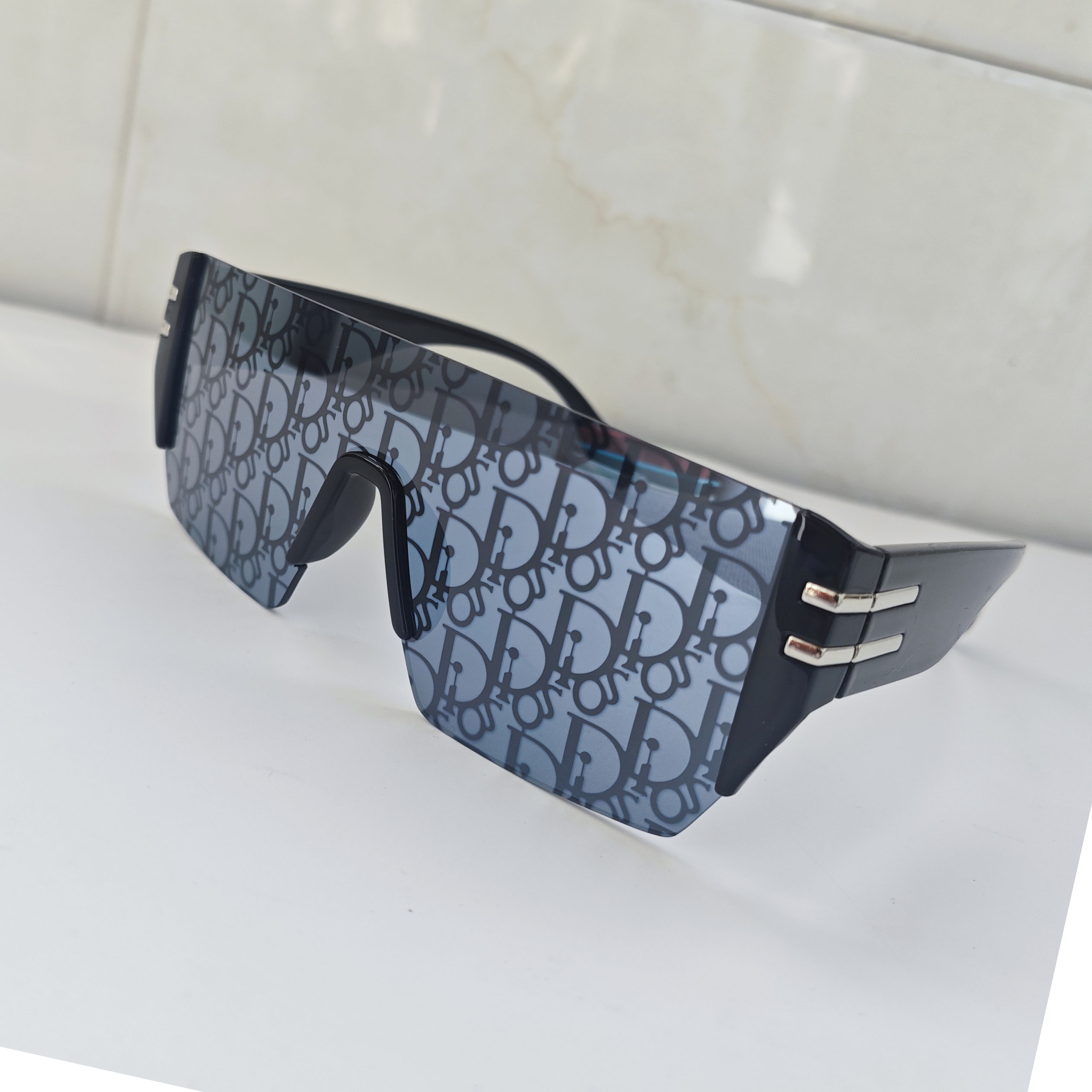 Luxury Shield Sunglasses Men W - огляд і ціна Men'S Fashion Rimless Glasses