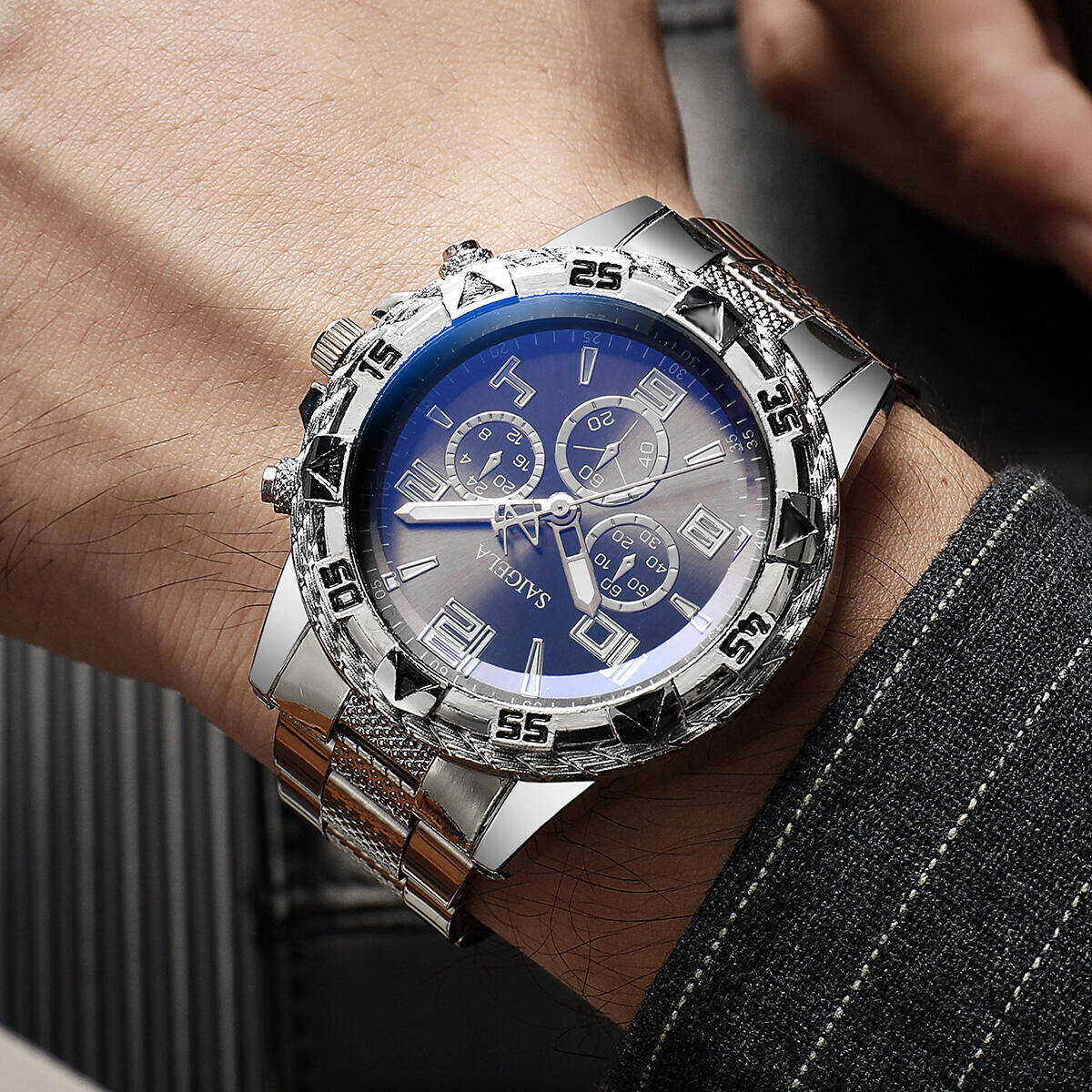 1PC Surprise Mystery Watch Bli - огляд і ціна Mens Fashion Watch